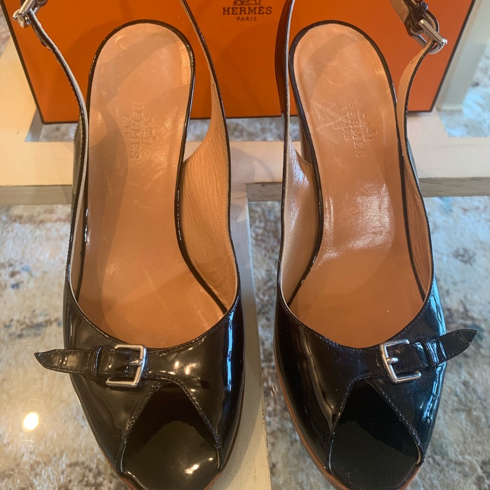 Vintage Hermès Black Patent Leather Slingback Heels~Size 37 - Picture 3 of 15